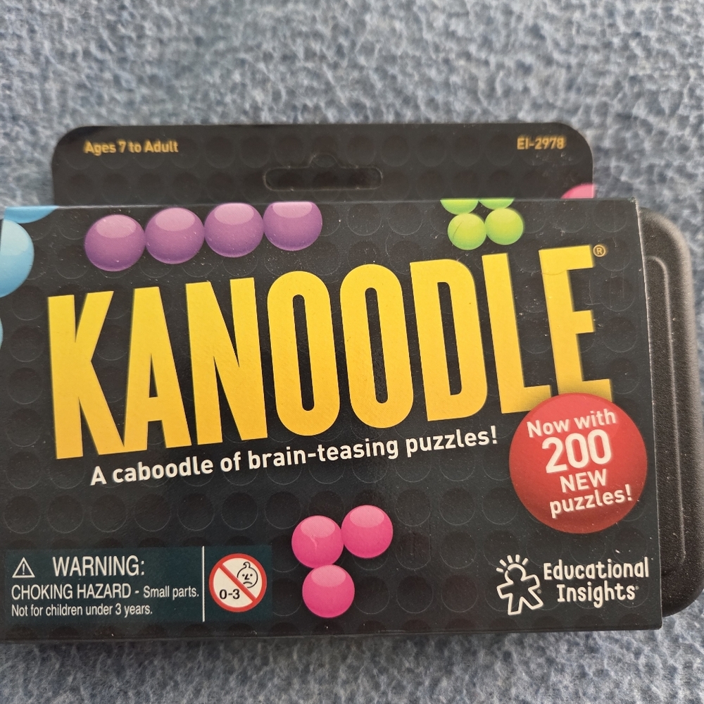 Kanoodle Brain-Teasing Puzzle Game